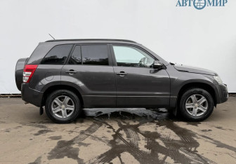 Подержанный автомобиль Suzuki Grand Vitara 2013 года (4 фото)