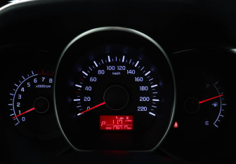 Подержанный автомобиль Kia Rio Sedan 2014 года (11 фото)