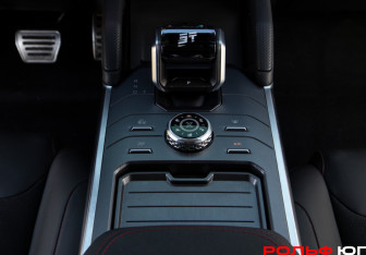 Подержанный автомобиль Jetour T2 2023 года (25 фото)