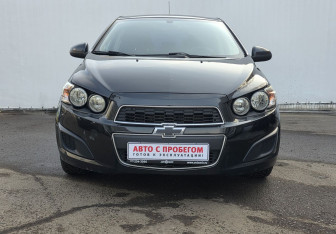 Подержанный автомобиль Chevrolet Aveo Sedan 2012 года (2 фото)