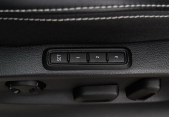 Подержанный автомобиль Skoda Kodiaq 2023 года (18 фото)