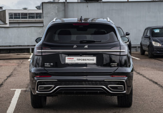 Подержанный автомобиль Hongqi HS5 2023 года (6 фото)