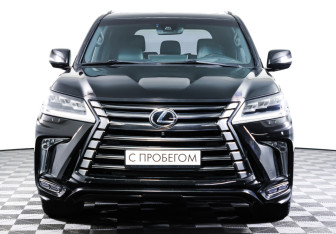 Подержанный автомобиль Lexus LX 2016 года (2 фото)