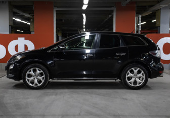 Подержанный автомобиль Mazda CX-7 2011 года (8 фото)