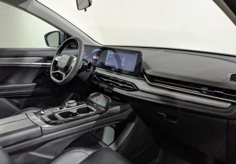 Подержанный автомобиль JAC JS6 2023 года (13 фото)