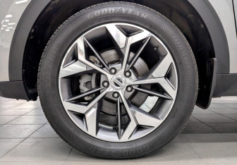 Подержанный автомобиль Haval F7x 2022 года (19 фото)