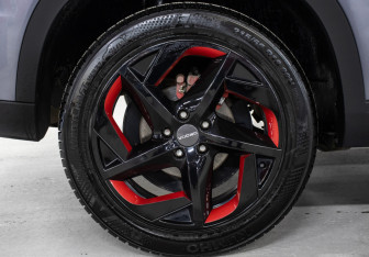 Подержанный автомобиль Omoda C5 2022 года (26 фото)