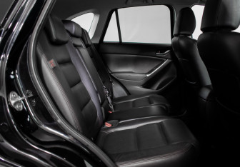Подержанный автомобиль Mazda CX-5 2017 года (10 фото)