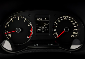 Подержанный автомобиль Volkswagen Polo Sedan 2018 года (13 фото)