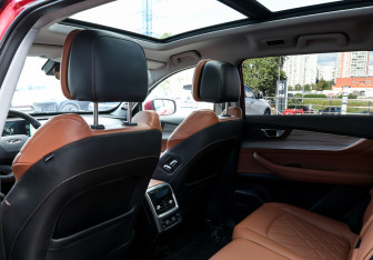 Подержанный автомобиль Chery Tiggo 8 Pro Max 2022 года (22 фото)