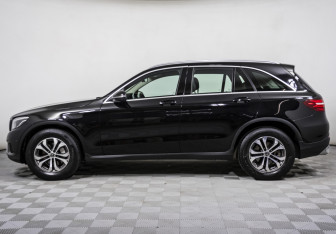 Подержанный автомобиль Mercedes-Benz GLC Coupe 2017 года (8 фото)