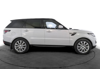 Подержанный автомобиль Land Rover Range Rover Sport 2013 года (4 фото)