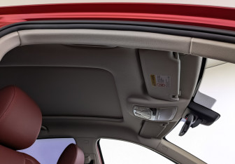 Подержанный автомобиль FAW Bestune B70 2023 года (22 фото)