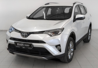 Подержанный автомобиль Toyota RAV4 2019 года (1 фото)
