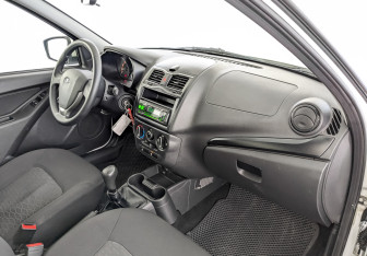 Подержанный автомобиль LADA (ВАЗ) Granta Sedan 2023 года (11 фото)