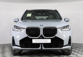 Новый BMW X3 2025 (3 фото)