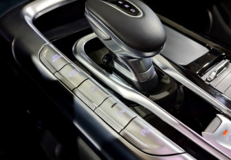 Подержанный автомобиль Voyah Free 2023 года (28 фото)