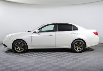 Подержанный автомобиль Chevrolet Epica 2011 года (7 фото)