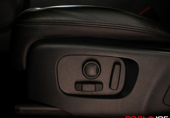 Подержанный автомобиль Land Rover Range Rover Sport 2018 года (18 фото)