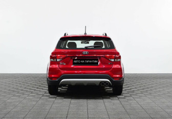 Подержанный автомобиль Kia Rio Hatchback 2018 года (7 фото)