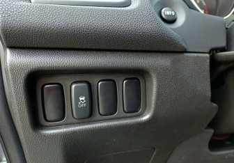 Подержанный автомобиль Peugeot 4008 2012 года (18 фото)