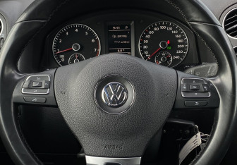 Подержанный автомобиль Volkswagen Golf Plus 2012 года (15 фото)