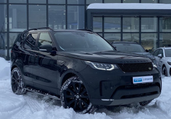 Подержанный автомобиль Land Rover Discovery 2017 года (3 фото)