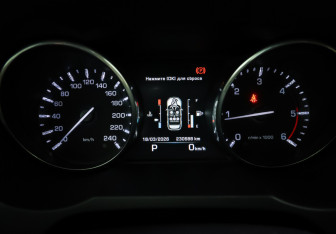 Подержанный автомобиль Land Rover Range Rover Evoque 2014 года (16 фото)
