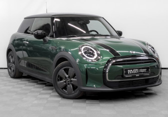 Подержанный автомобиль MINI Hatch 2021 года (4 фото)
