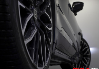 Подержанный автомобиль Zeekr 001 2024 года (29 фото)