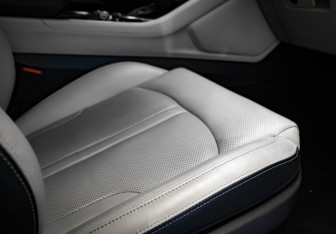 Подержанный автомобиль Kia K5 2021 года (31 фото)