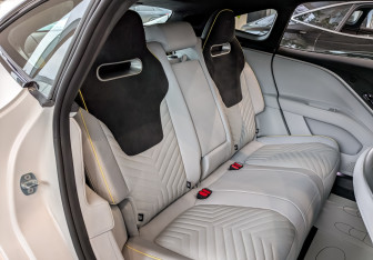 Новый Avatr 11 2025 (12 фото)