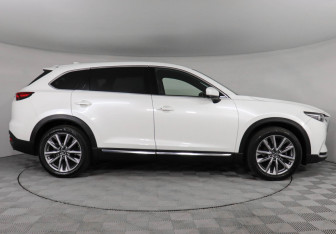Подержанный автомобиль Mazda CX-9 2021 года (4 фото)