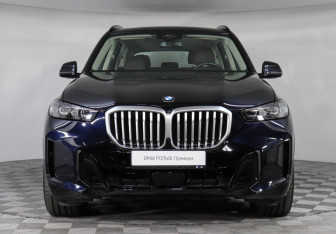 Новый BMW X5 2025 (3 фото)
