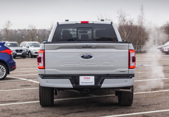 Новый Ford F-150 2023 (9 фото)