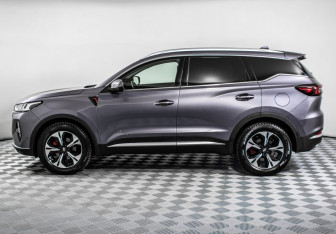 Подержанный автомобиль Chery Tiggo 7 Pro Max 2024 года (8 фото)
