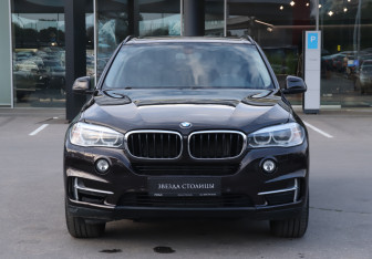 Подержанный автомобиль BMW X5 2014 года (2 фото)