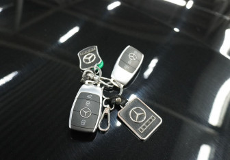 Подержанный автомобиль Mercedes-Benz GLC Coupe 2020 года (17 фото)