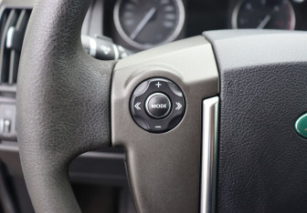Подержанный автомобиль Land Rover Freelander 2013 года (14 фото)