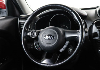 Подержанный автомобиль Kia Soul 2017 года (11 фото)