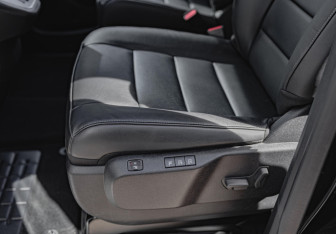 Новый Peugeot Traveller 2025 (4 фото)