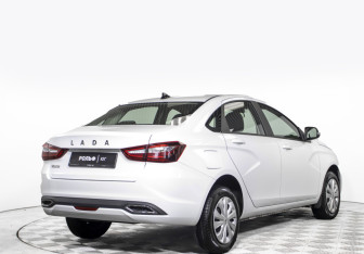 Подержанный автомобиль LADA (ВАЗ) Vesta Sedan 2024 года (5 фото)