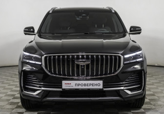 Подержанный автомобиль Geely Monjaro 2025 года (2 фото)