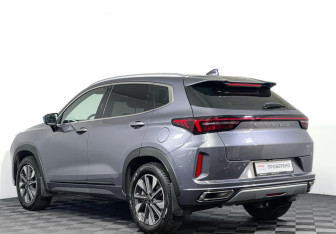 Подержанный автомобиль Exeed LX 2023 года (7 фото)