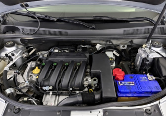 Подержанный автомобиль Renault Sandero 2021 года (9 фото)