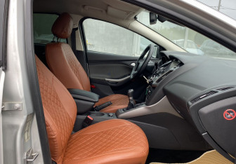 Подержанный автомобиль Ford Focus Sedan 2012 года (18 фото)