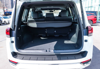 Новый Toyota Land Cruiser Suv 2025 (11 фото)