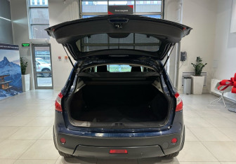 Подержанный автомобиль Nissan Qashqai 2011 года (7 фото)