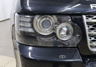 Подержанный автомобиль Land Rover Range Rover 2011 года (31 фото)