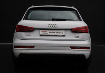 Подержанный автомобиль Audi Q3 2016 года (6 фото)